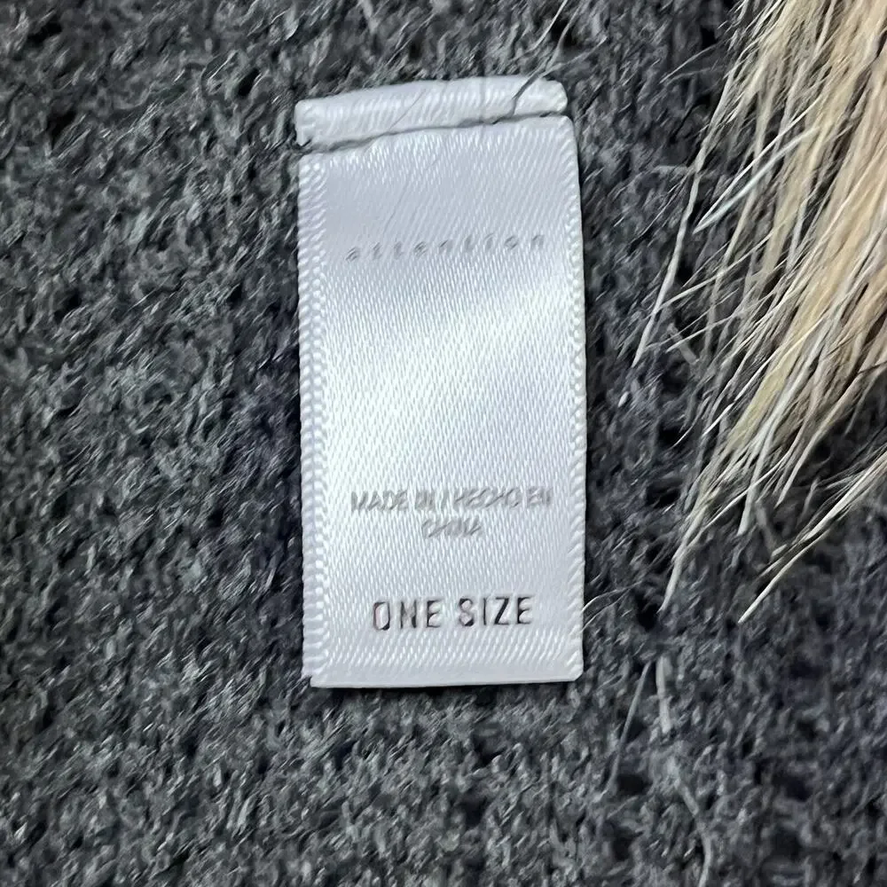 Attention Shawl One Size Fits All‎ Faux Fur Trim Gray Wool Fringe Hem